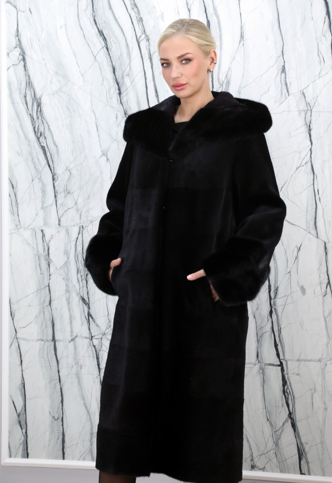 Шуба из меха стриженной нутрии, отделка капюшон/манжет мех норки. Арт.NF-62 РТ-9369