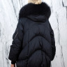 Пуховик с натуральным наполнителем (90% пух,10% перо)капюшон отделка  енот. Арт.Y026-073 РТ-10501