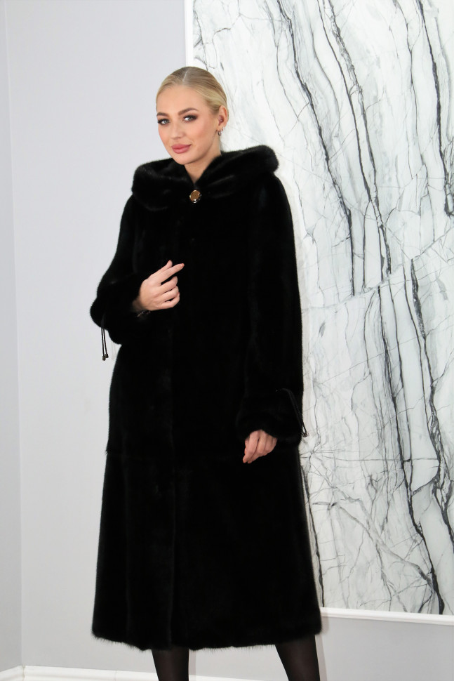 Шуба из меха аукционной норки, капюшон. 800-М РТ-7467