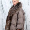 Пуховик утепленный (пух/перо) на замке,воротник мех лисица. Арт. 6069 РТ-10372