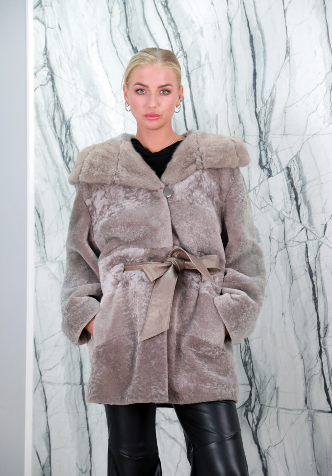 Полушубок из меха овчины(астраган), капюшон норка. Арт.С-320 РТ-5366