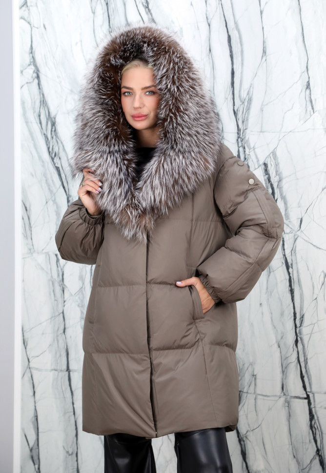 Пуховик утепленный (пух/перо) на замке,капюшон мех лисица. Арт. 5608 РТ-10365