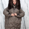 Пуховик с натуральным наполнителем (90%пух,10%перо), капюшон мех песца. Арт.6399 РТ-10510