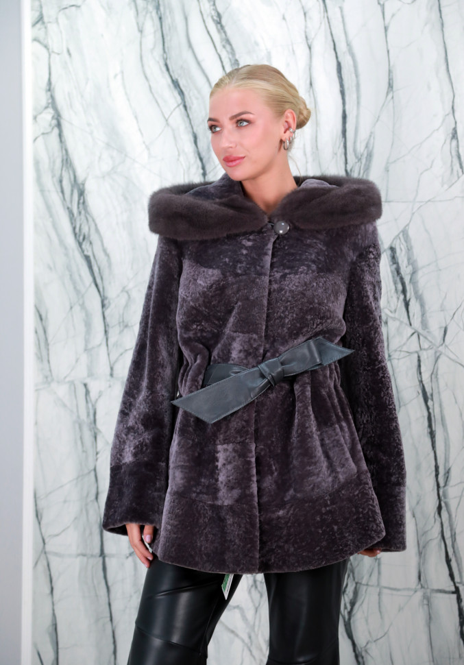 Полушубок из меха овчины(астраган), капюшон норка. Арт.С-295 РТ-5279