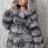 Шуба из меха премиальной аукционной чернобурой лисицы Silver Fox,капюшон кобра. Арт.20231 РТ-10975