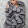Шуба из меха премиальной аукционной чернобурой лисицы Silver Fox,капюшон кобра. Арт.20231 РТ-10975