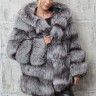 Шуба из меха премиальной аукционной чернобурой лисицы Silver Fox,капюшон кобра. Арт.20231 РТ-10975