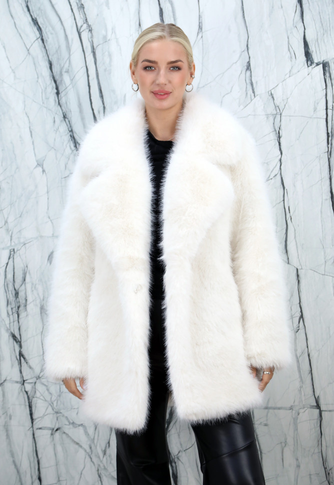 Полушубок из эко меха песца, английский ворот. Арт.3888 РТ-10408