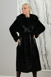 Дубленка из овчины с капюшоном. Артикул 7284, РТ-7571