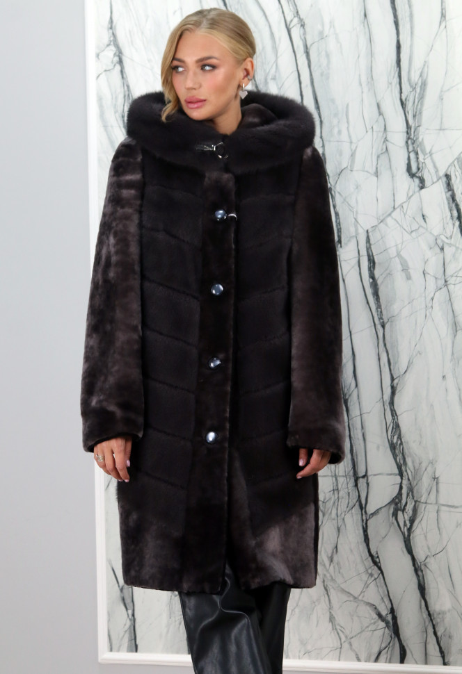 Шуба из натуральной овчины, отдела капюшона мех норки. Арт.2103-м РТ-7009