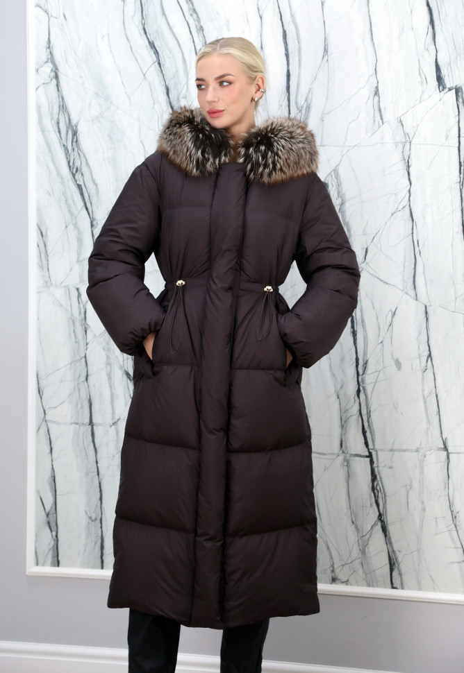 Пуховик утепленный (95%пух,5%перо) капюшон мех лисица. Арт.7027 РТ-10367