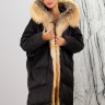 Пальто утепленное (гусиный пух 100%), капюшон отделка из меха лисы.